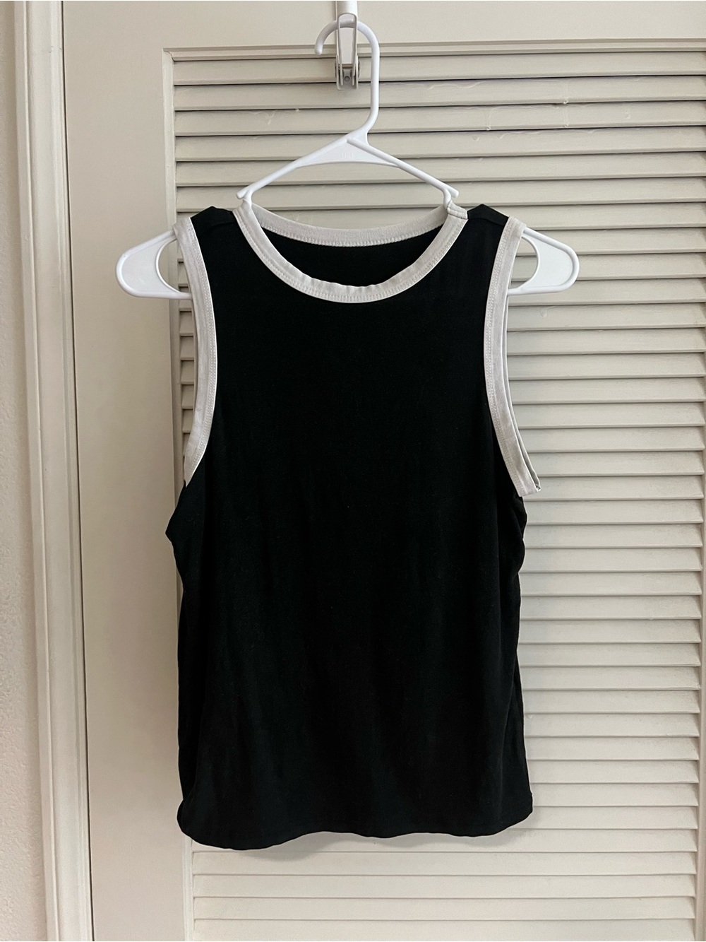 Commense black Tank with Contrast Trim